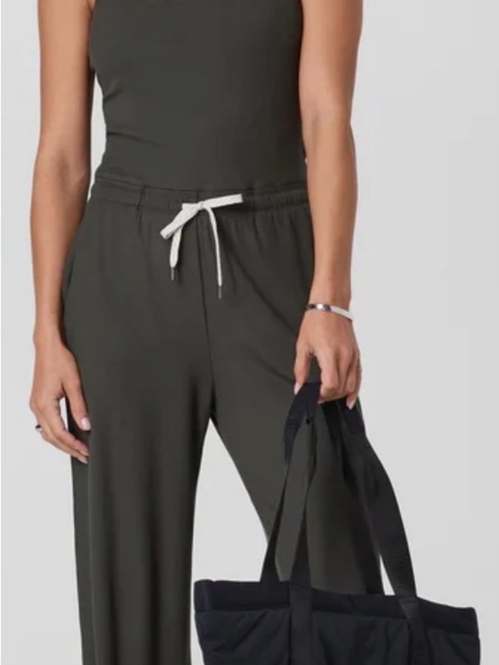 Vuori Olive Pose Scoop Drawstring Jumpsuit